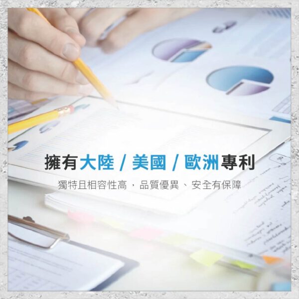 『hoda』三合一磁吸無線充電座 (內附 A to C 充電線)